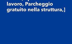 Viaggiare Smart Wi-fi, TV HD, Spazio di lavoro, Parcheggio gratuito nella struttura,